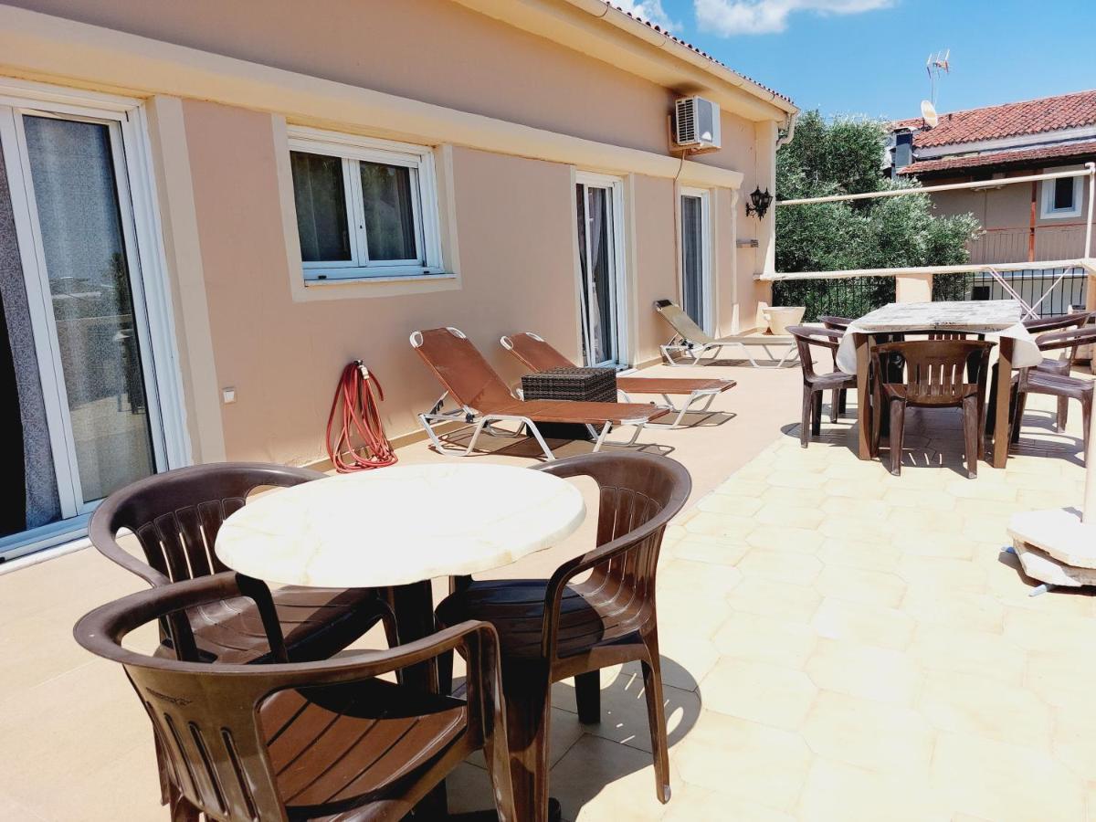 Zoi & Alexia Appart hôtel Ýpsos