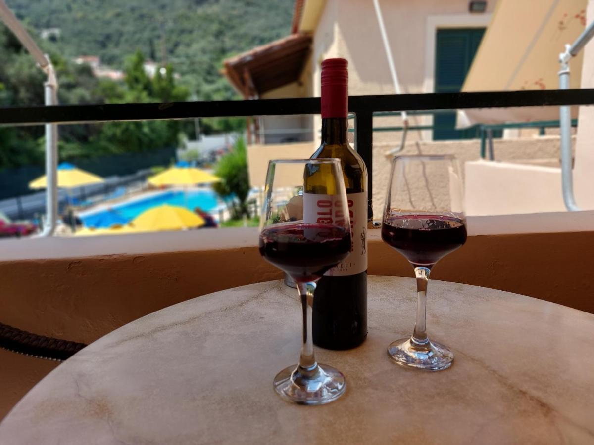 Zoi & Alexia Appart hôtel Ýpsos